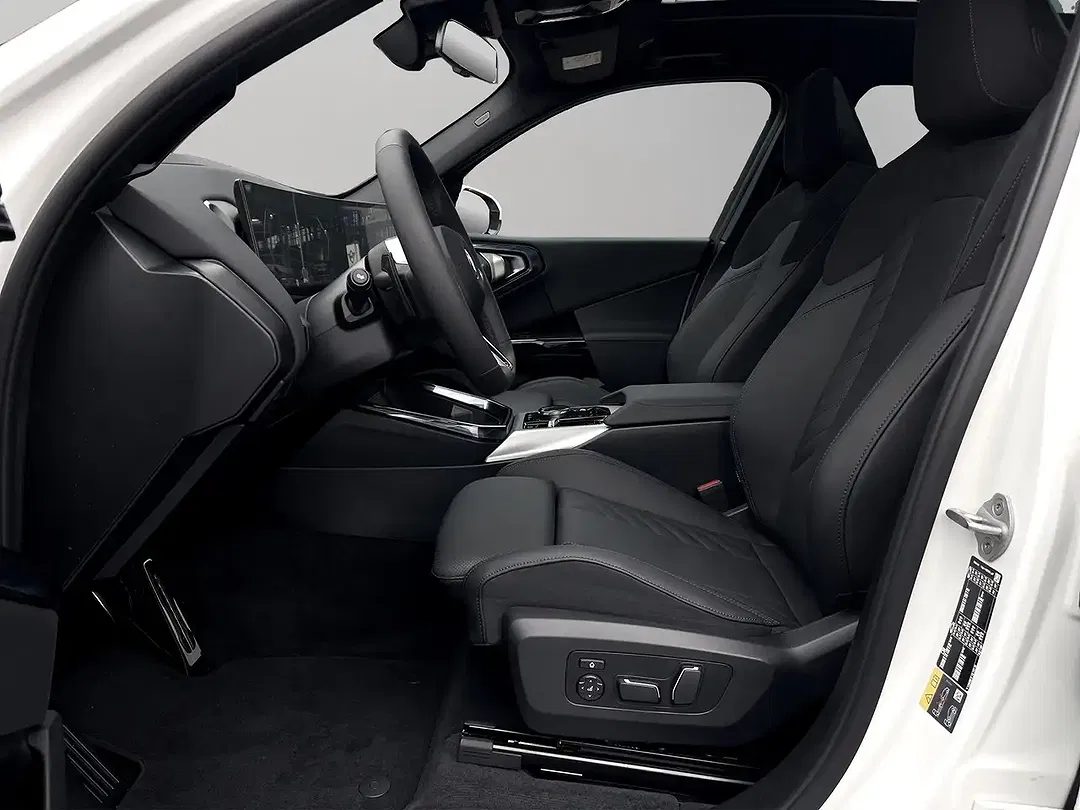 BMW X3 - Thumbnail 8
