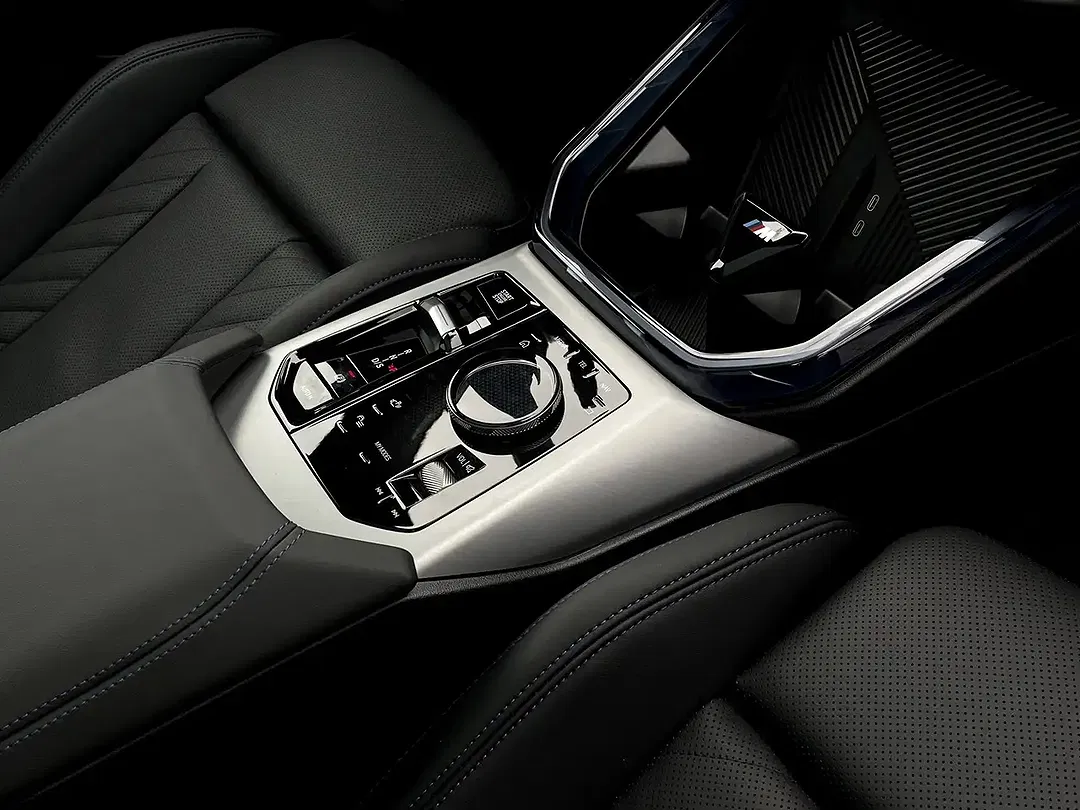 BMW X3 - Thumbnail 9