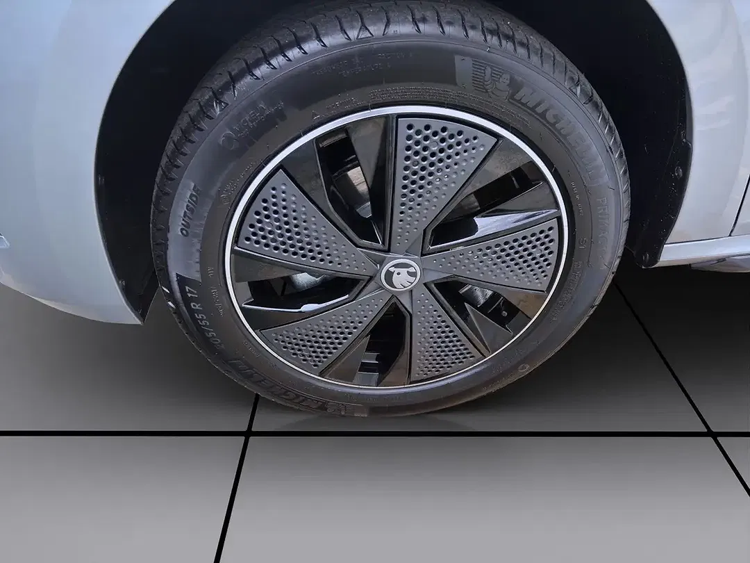 Skoda Kamiq - Thumbnail 9