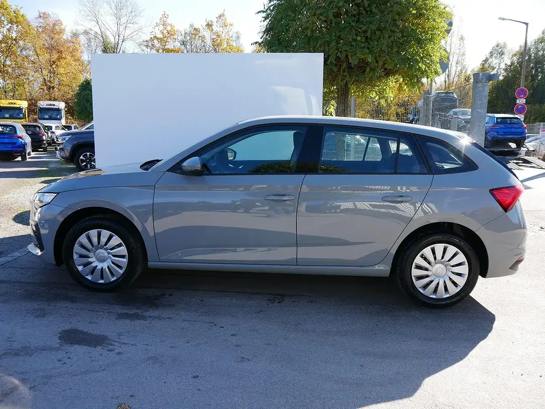 Skoda Scala - Thumbnail 5