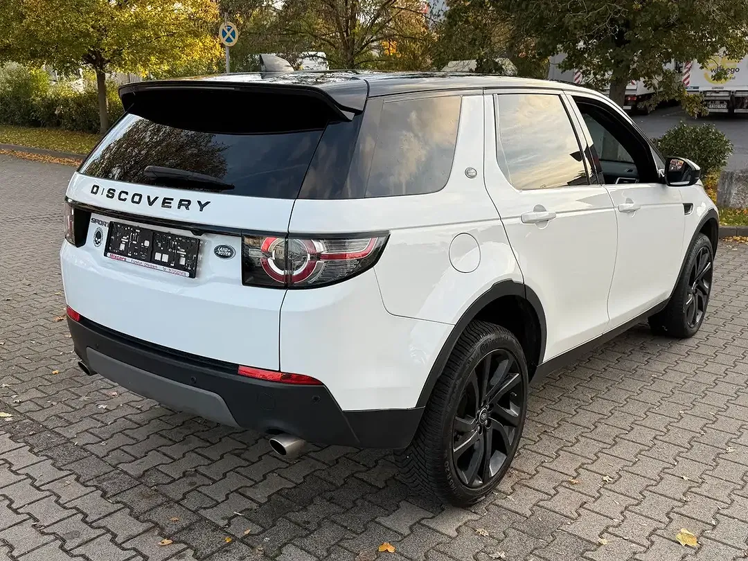 Land Rover Discovery Sport - Thumbnail 10