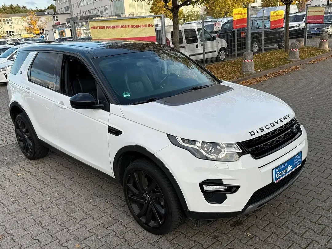 Land Rover Discovery Sport - Thumbnail 6