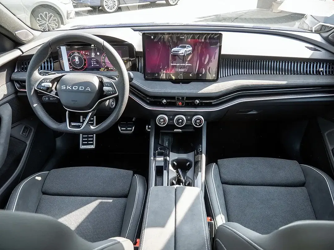 Skoda Superb - Thumbnail 6
