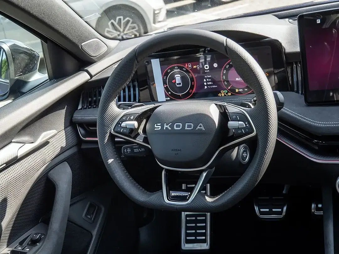 Skoda Superb - Thumbnail 7