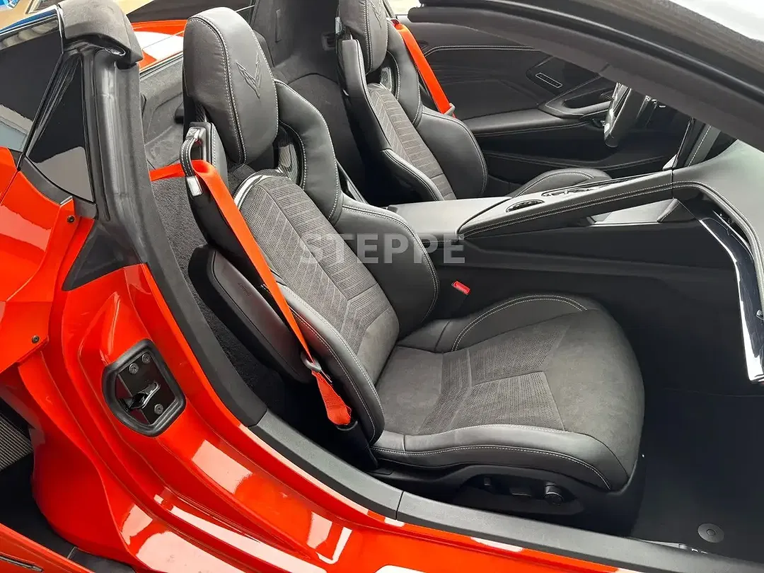 Corvette C8 - Thumbnail 11