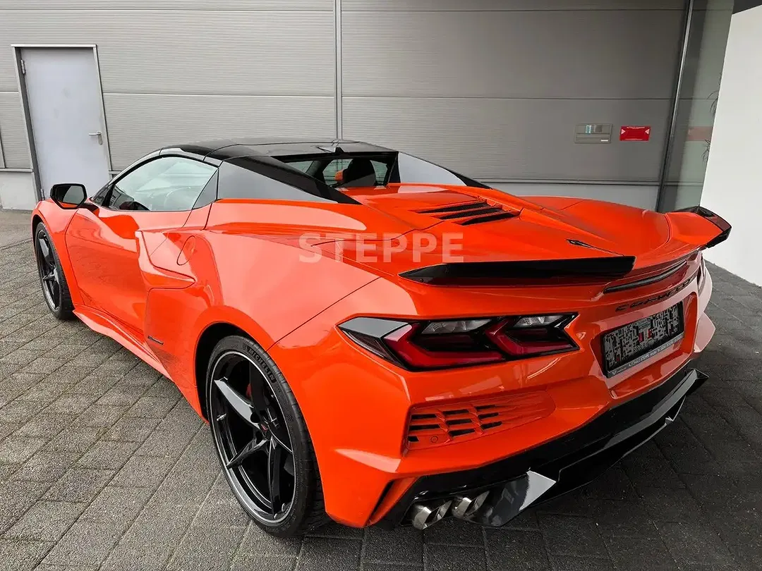 Corvette C8 - Thumbnail 6