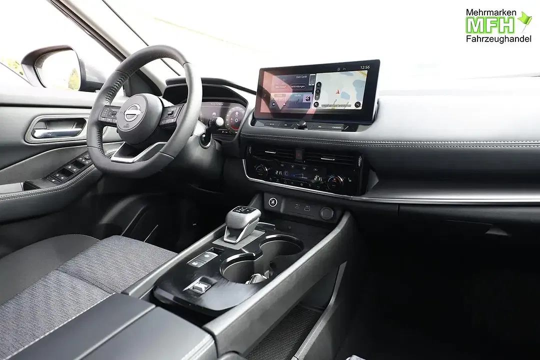 Nissan X-Trail - Thumbnail 8