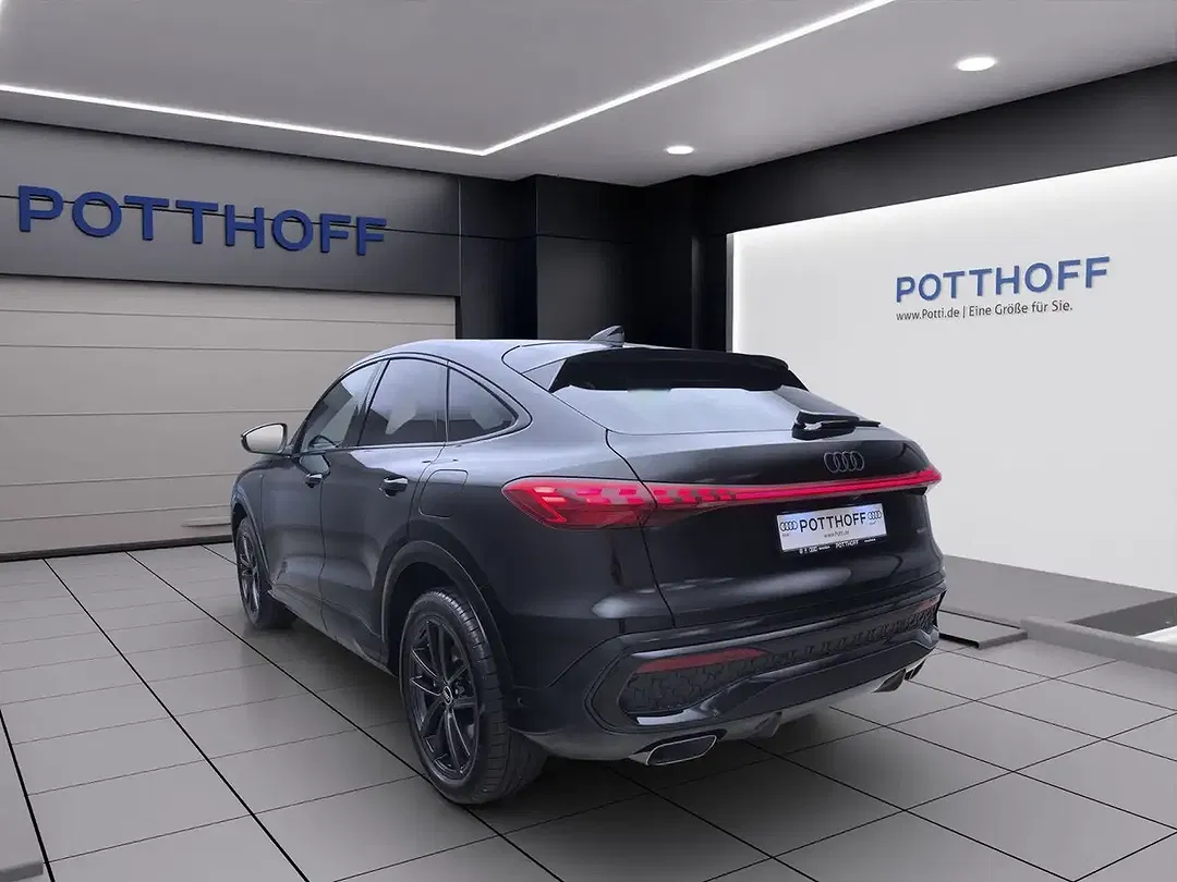 Audi Q5 - Thumbnail 3