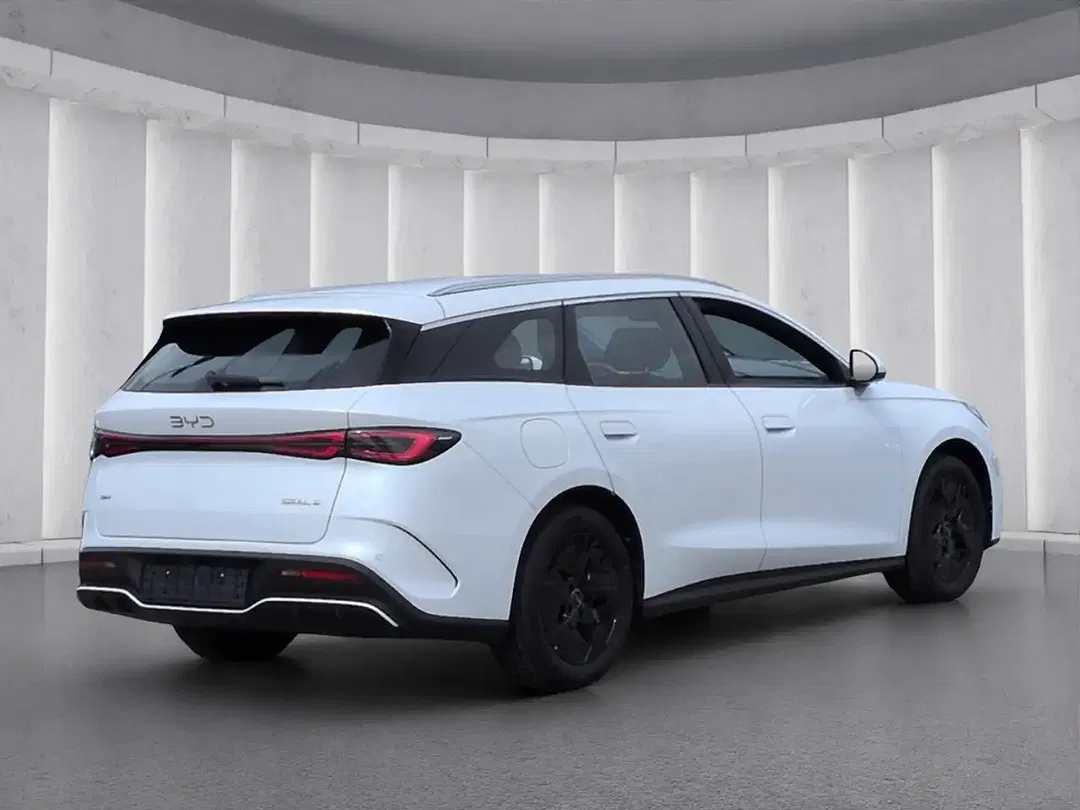 BYD Seal - Thumbnail 3