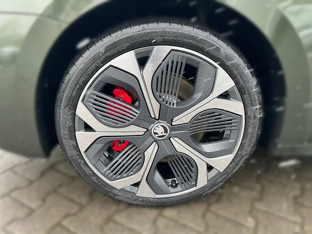 Skoda Octavia - Thumbnail 5