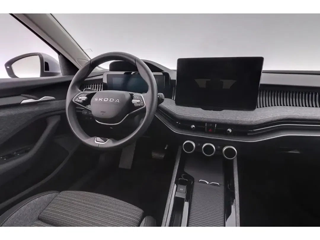Skoda Superb - Thumbnail 10