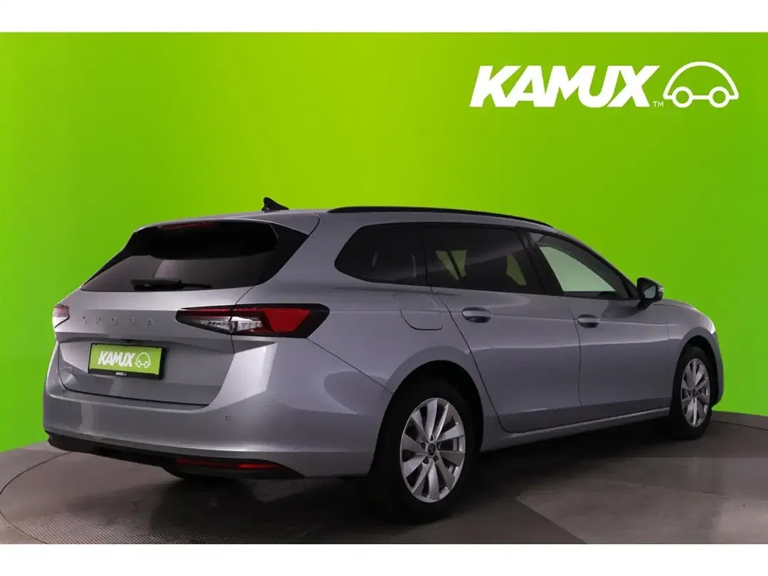 Skoda Superb - Thumbnail 2