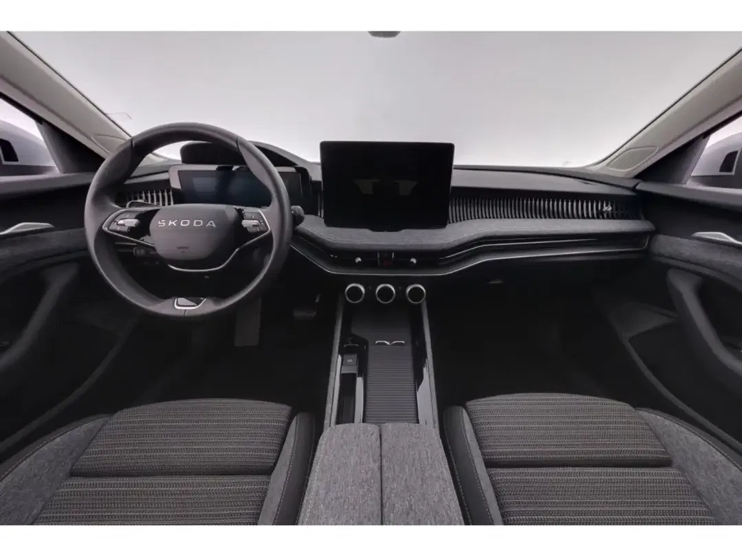 Skoda Superb - Thumbnail 9