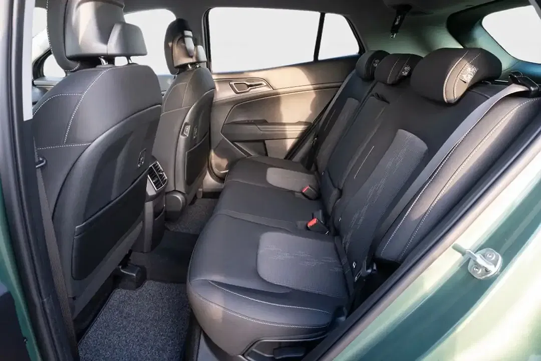 Kia Sportage - Thumbnail 10