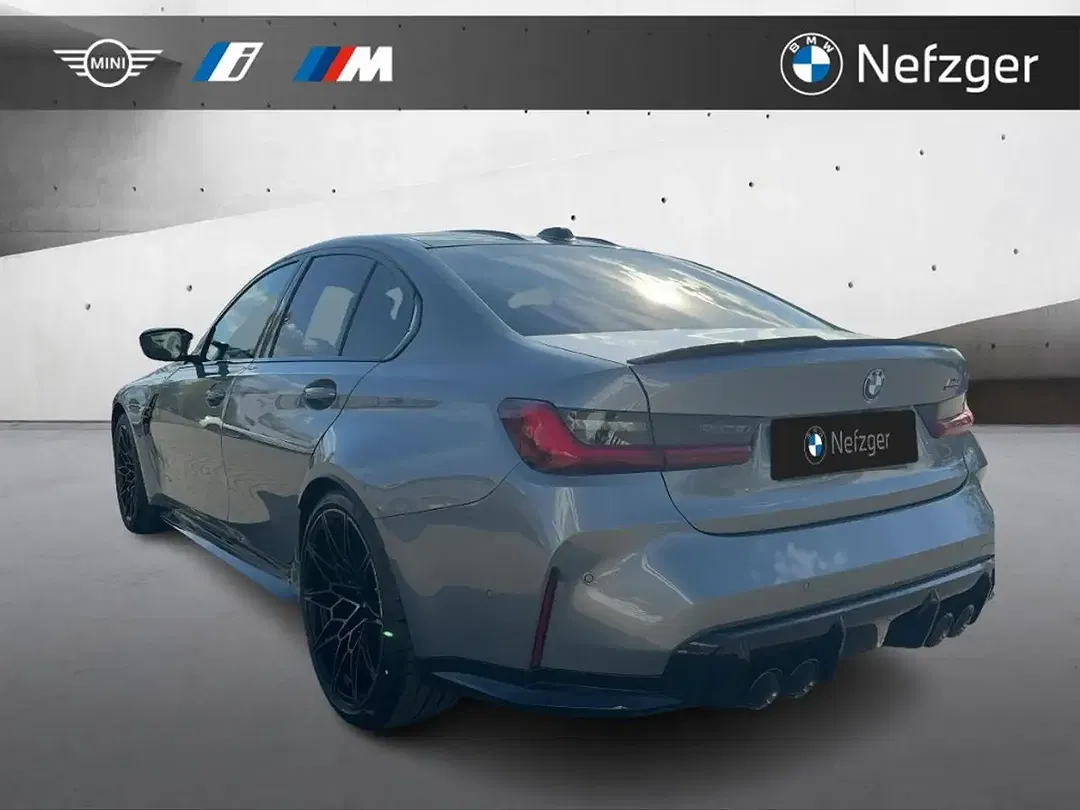 BMW M3 - Thumbnail 3