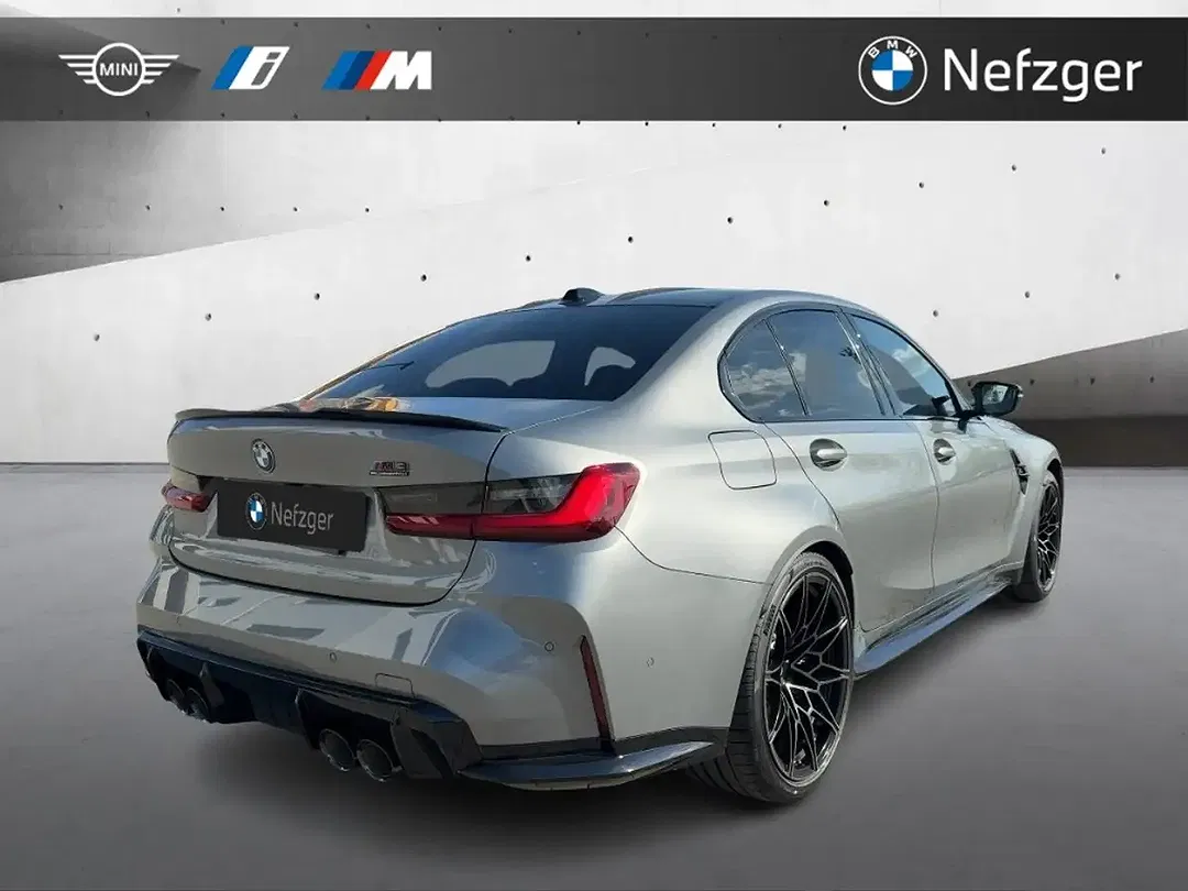 BMW M3 - Thumbnail 4