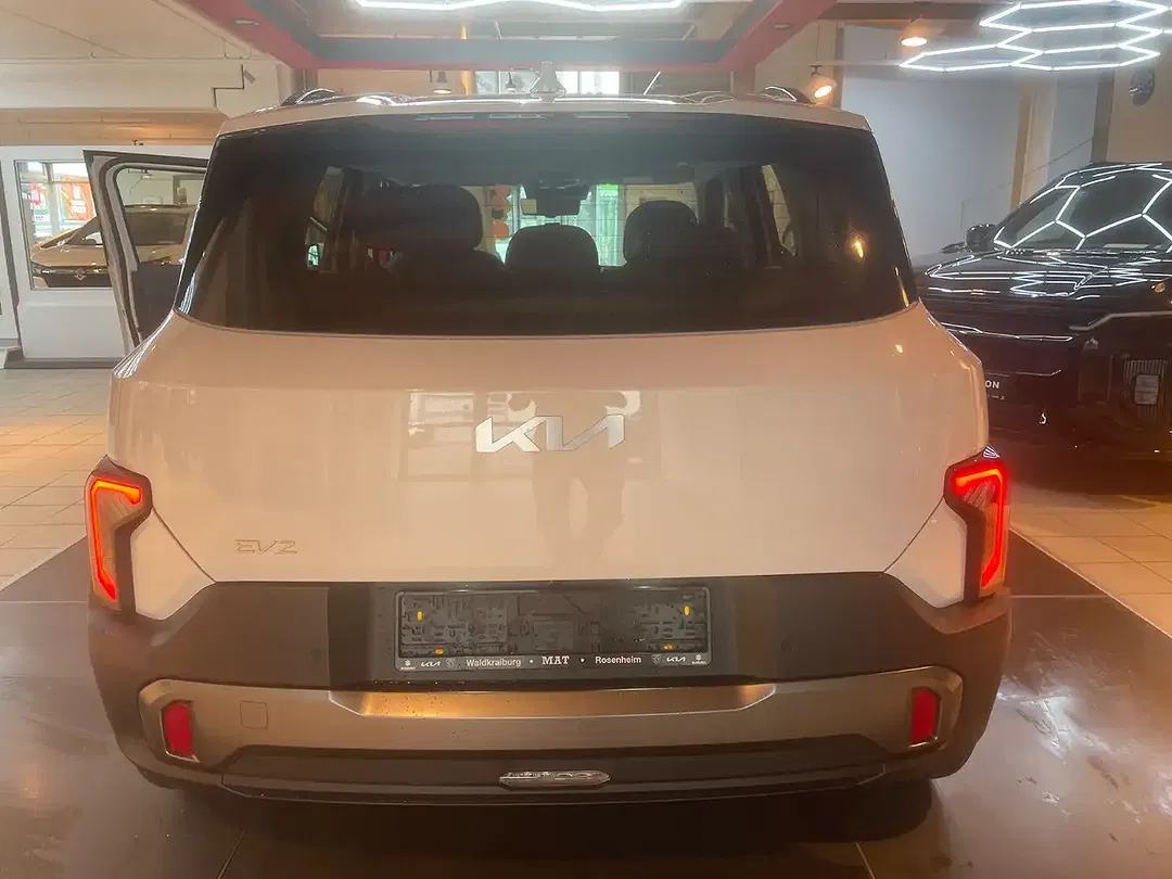 Kia EV2 - Thumbnail 9