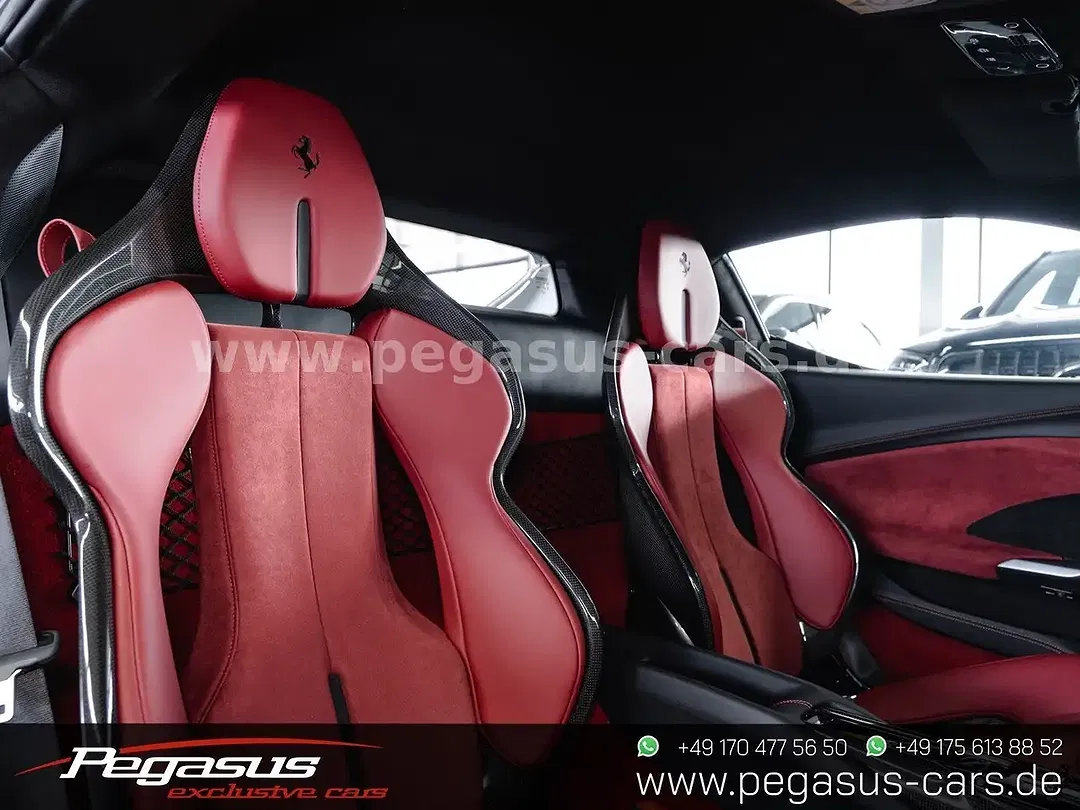 Ferrari 296 GTB - Thumbnail 25