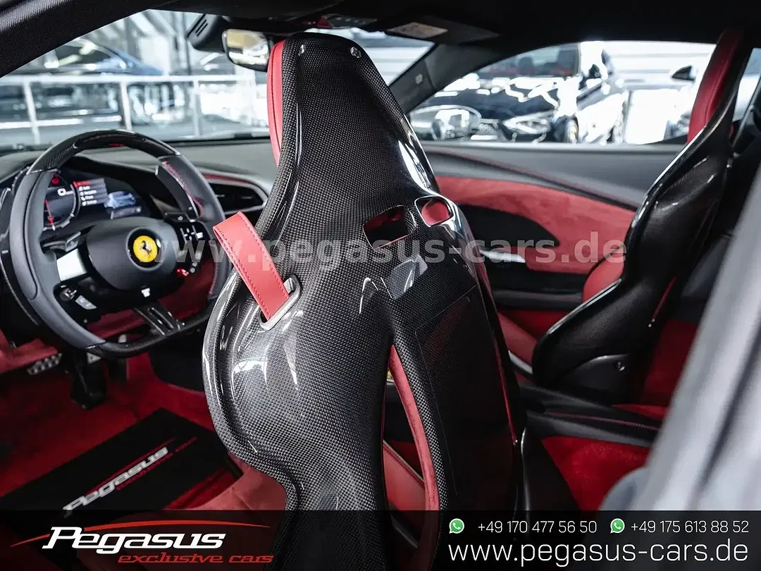 Ferrari 296 GTB - Thumbnail 47