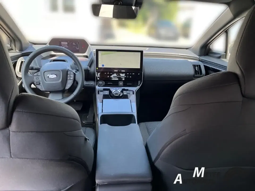 Subaru Solterra - Thumbnail 11