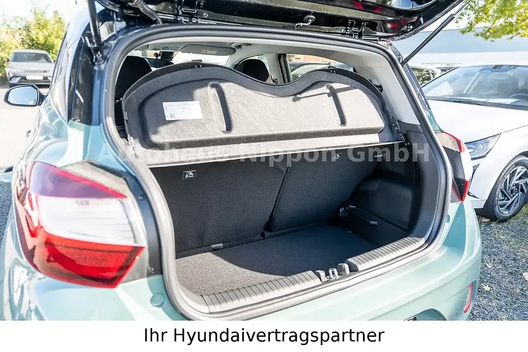 Hyundai i10 - Thumbnail 11