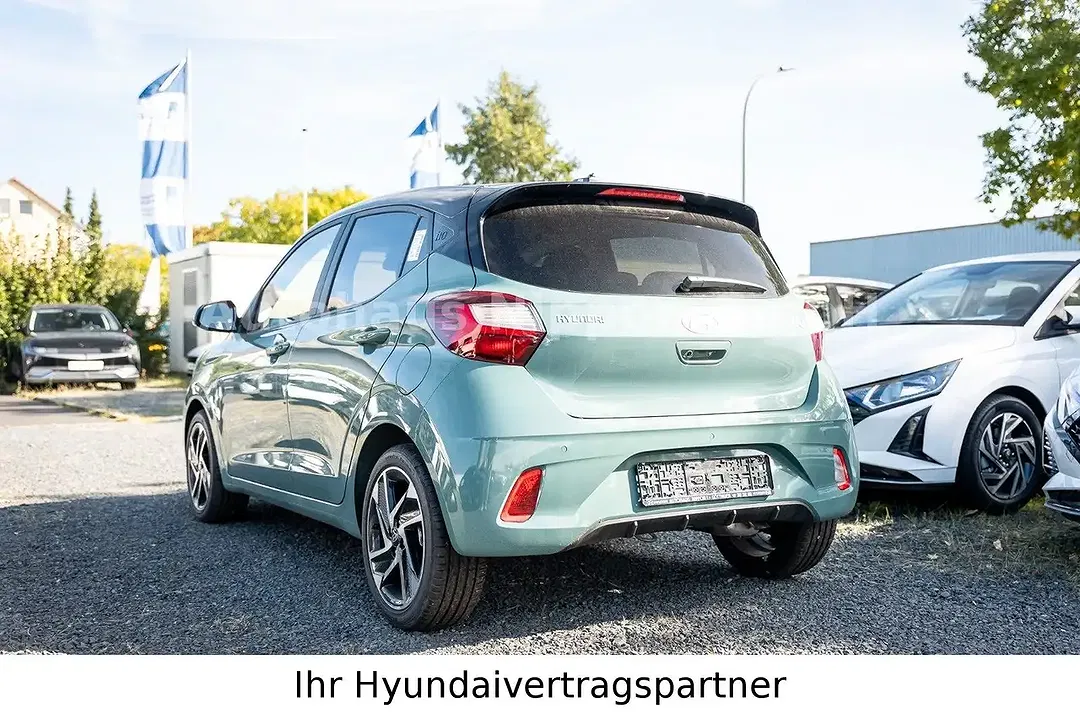 Hyundai i10 - Thumbnail 4