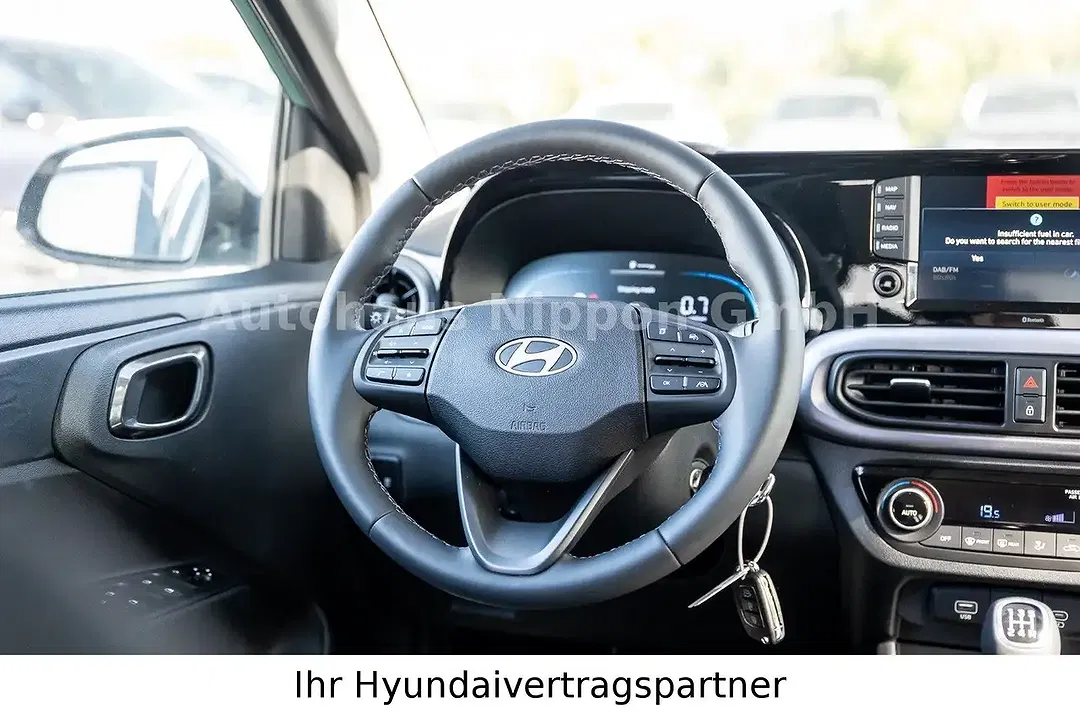 Hyundai i10 - Thumbnail 9