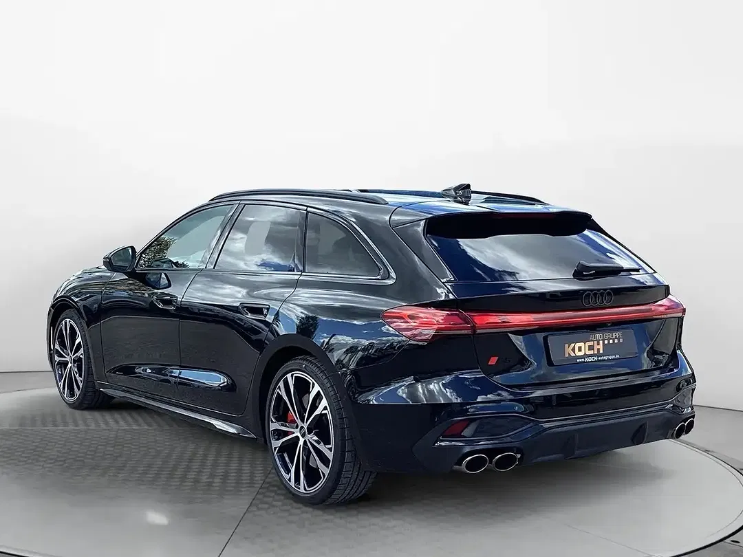 Audi S5 - Thumbnail 3