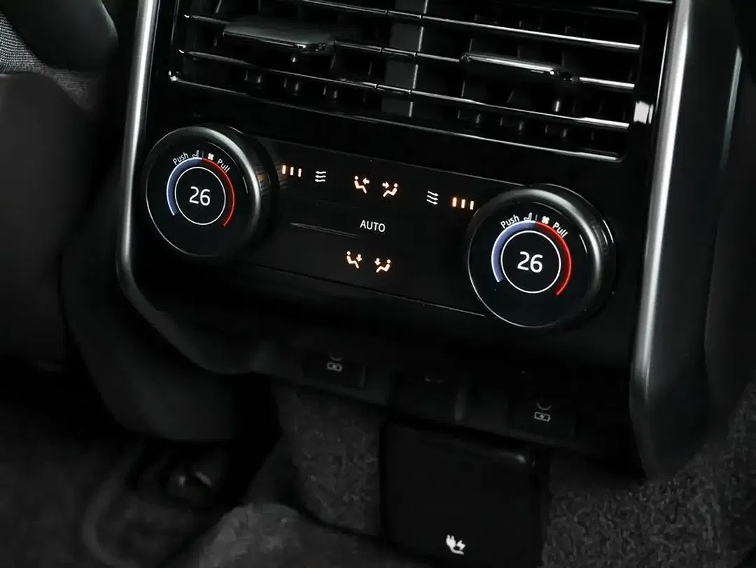 Land Rover Range Rover - Thumbnail 15