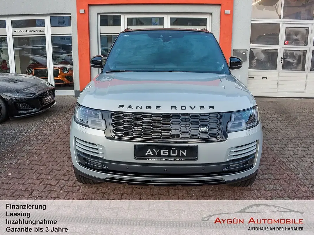 Land Rover Range Rover - Thumbnail 2