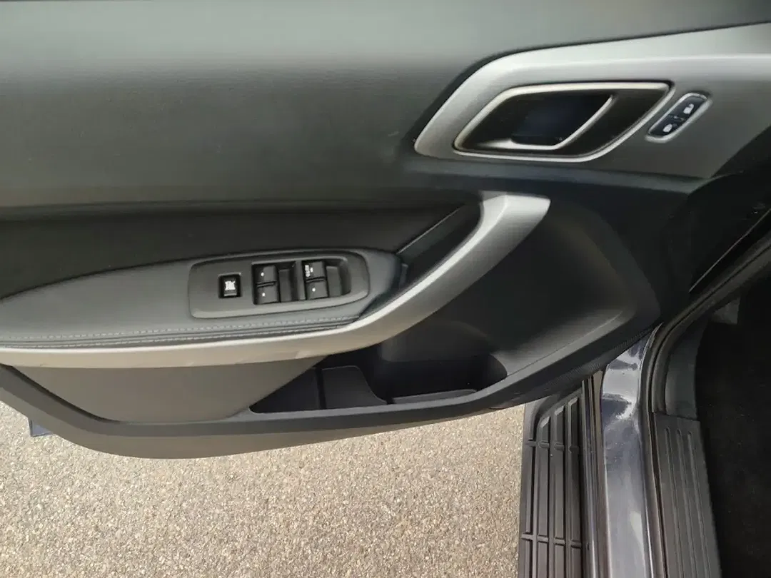 Ford Ranger - Thumbnail 7