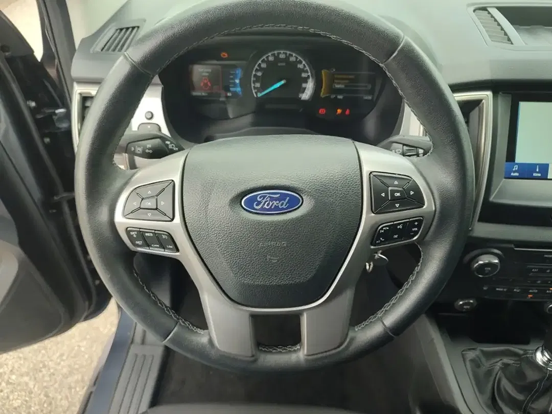 Ford Ranger - Thumbnail 9