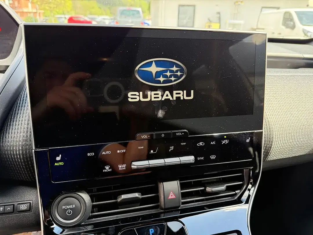 Subaru Solterra - Thumbnail 11