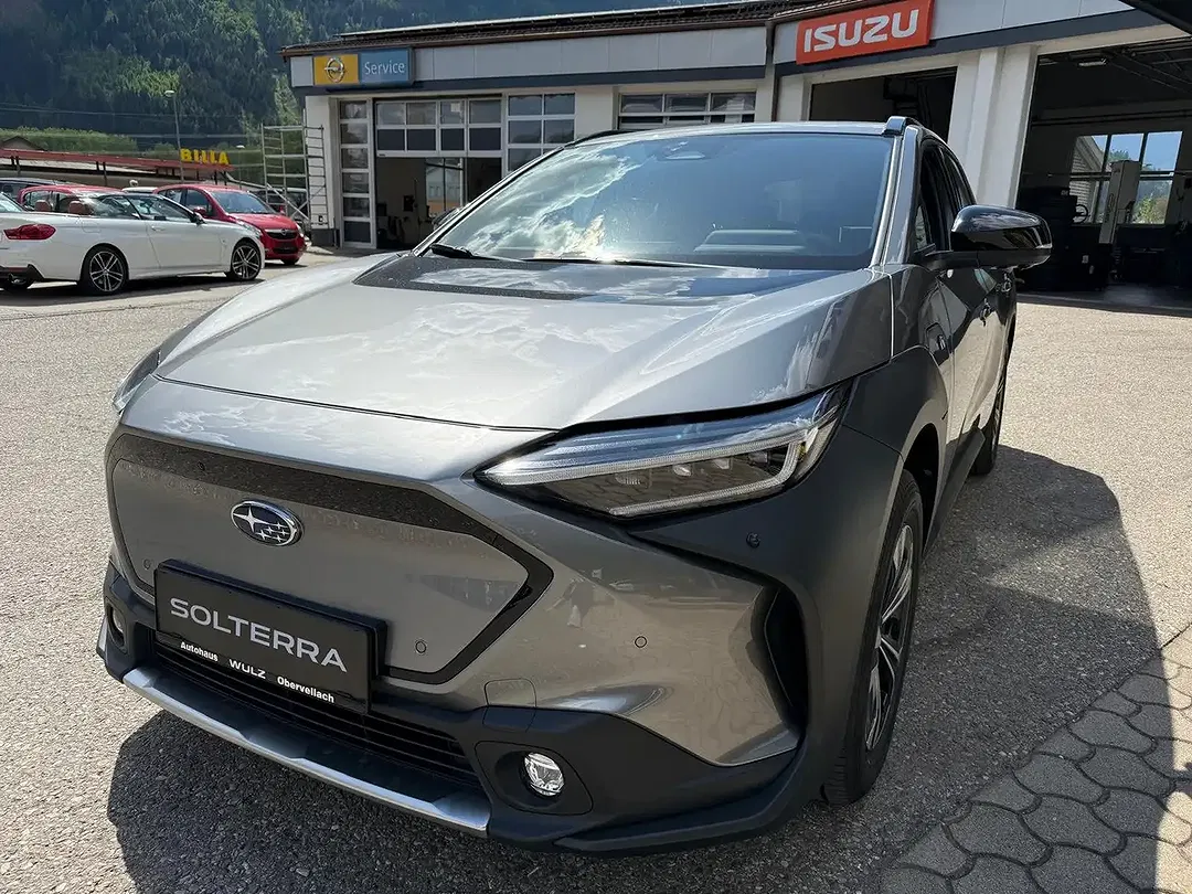 Subaru Solterra - Thumbnail 4