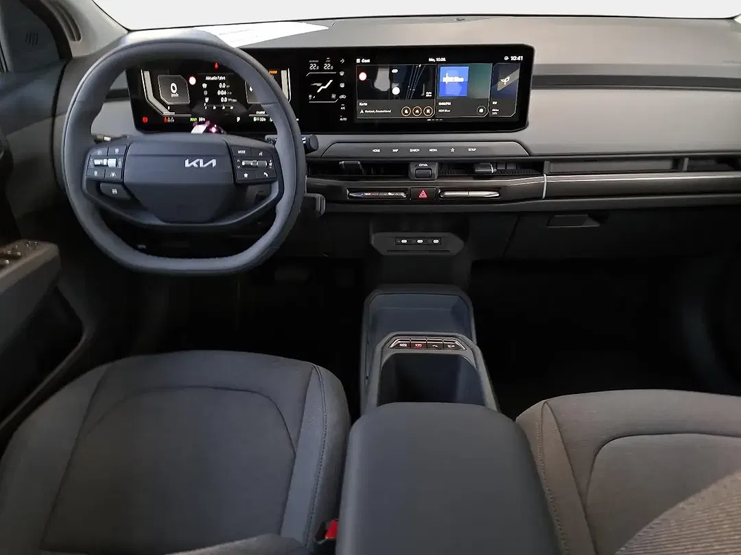 Kia EV3 - Thumbnail 7