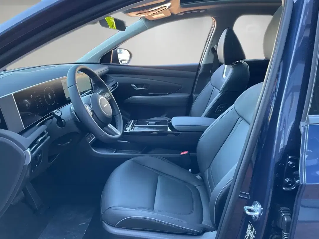 Hyundai TUCSON - Thumbnail 7
