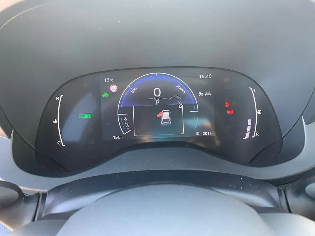 Mazda 2 - Thumbnail 8