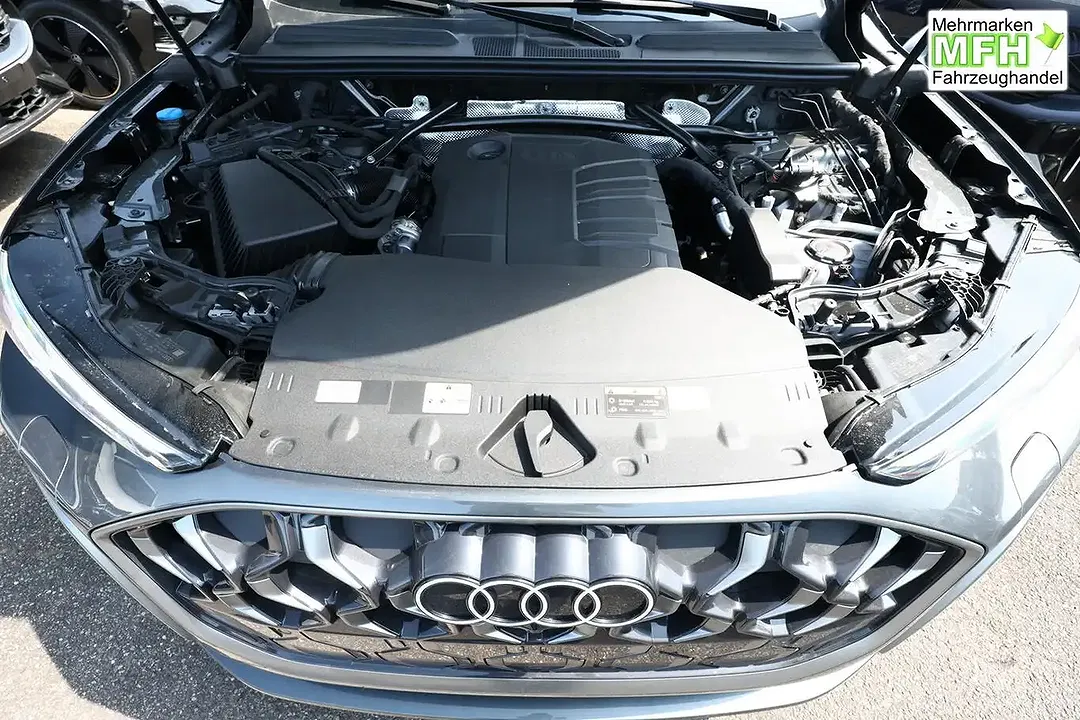 Audi Q5 - Thumbnail 11