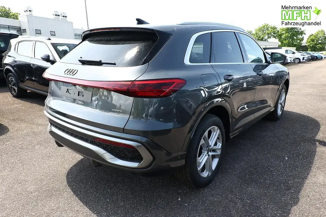 Audi Q5 - Thumbnail 2