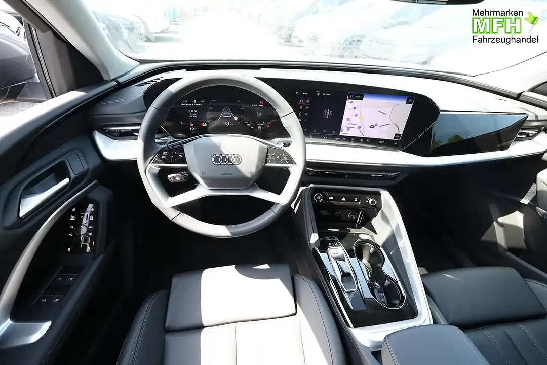 Audi Q5 - Thumbnail 6