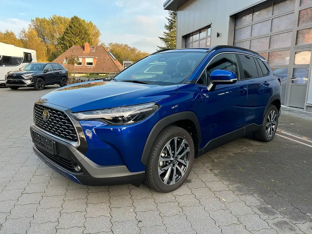 Toyota Corolla Cross - Thumbnail 3
