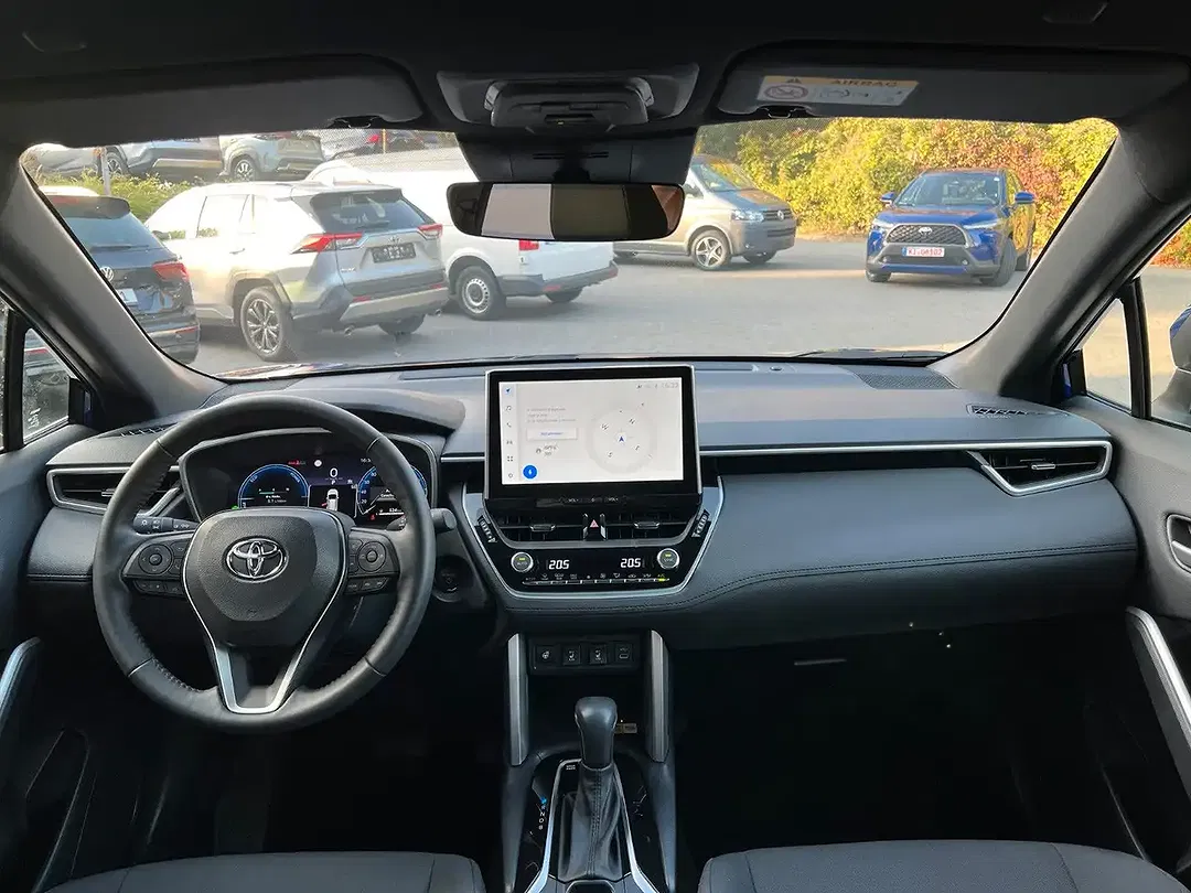 Toyota Corolla Cross - Thumbnail 9