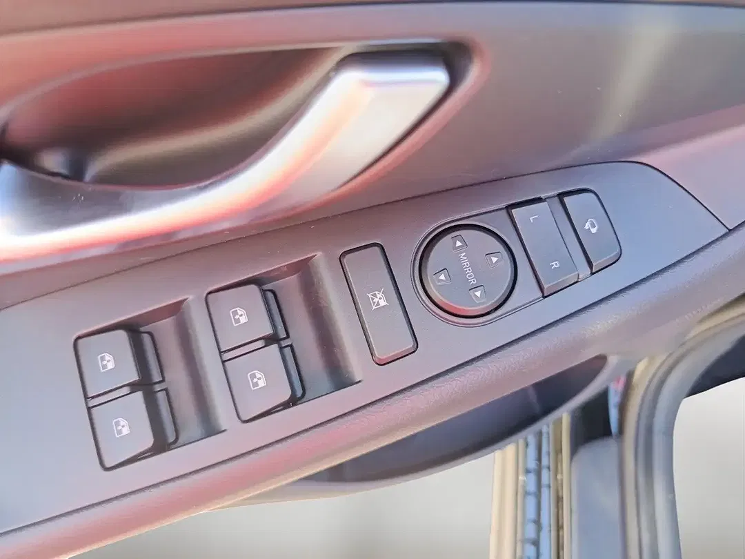 Hyundai i30 - Thumbnail 15