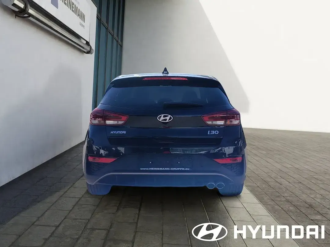 Hyundai i30 - Thumbnail 4