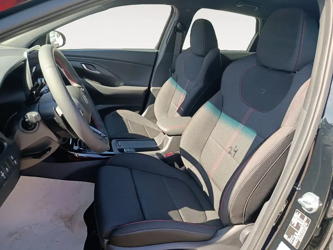 Hyundai i30 - Thumbnail 9