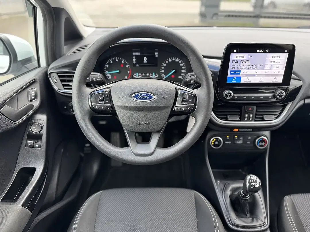 Ford Fiesta - Thumbnail 8