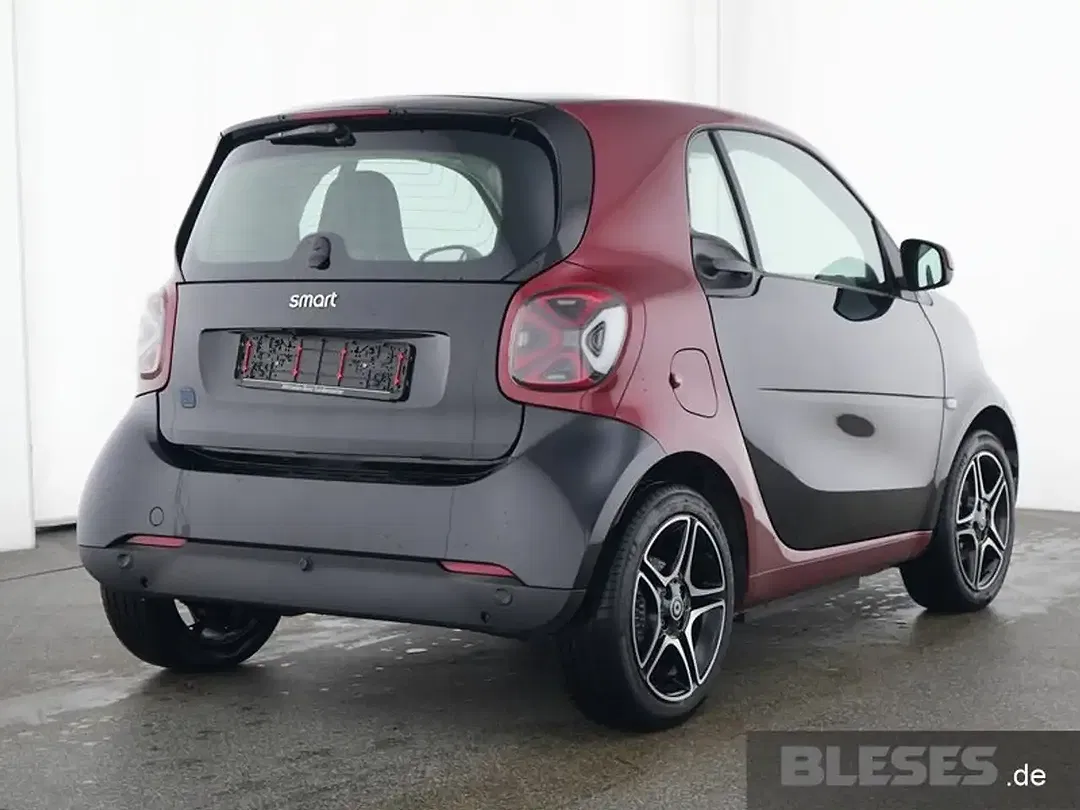 smart forTwo - Thumbnail 2