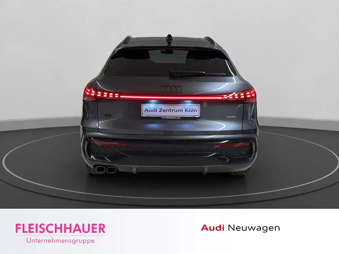 Audi Q5 - Thumbnail 5