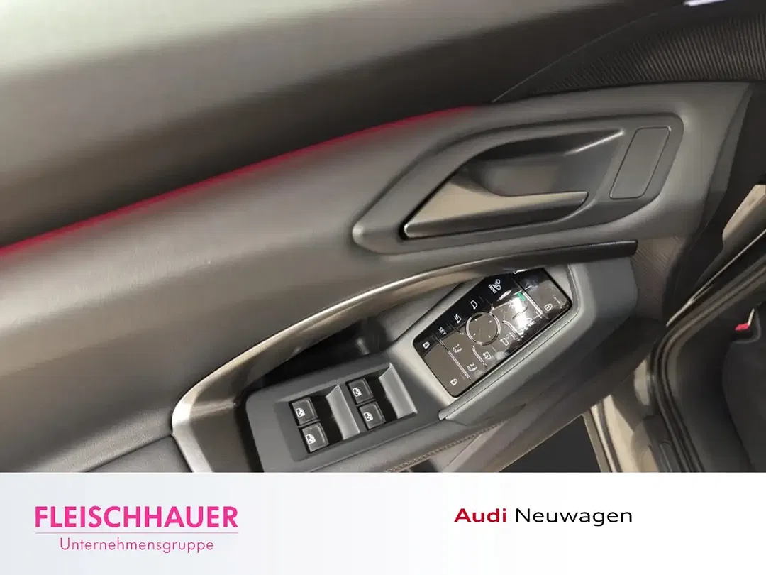 Audi Q5 - Thumbnail 7