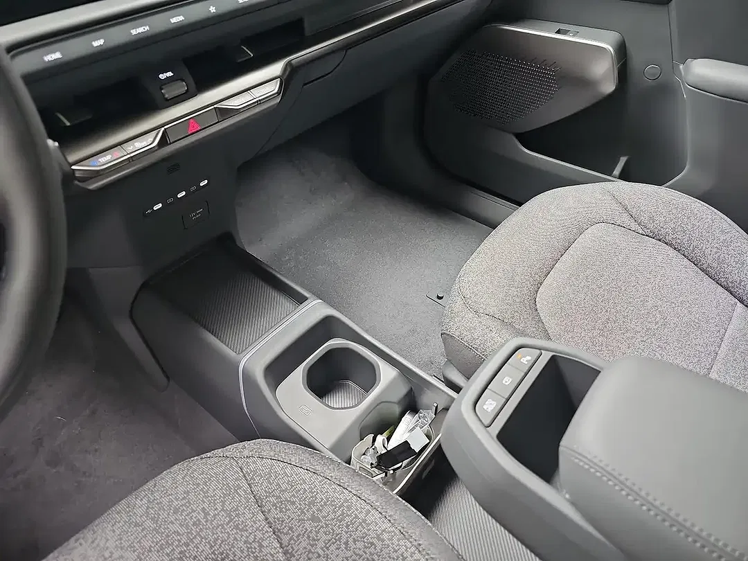 Kia EV2 - Thumbnail 12